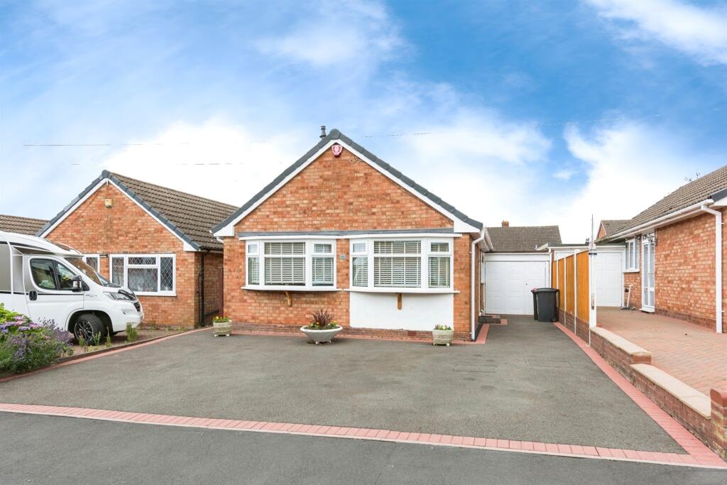 Main image of property: Mill Crescent, Kingsbury, Tamworth