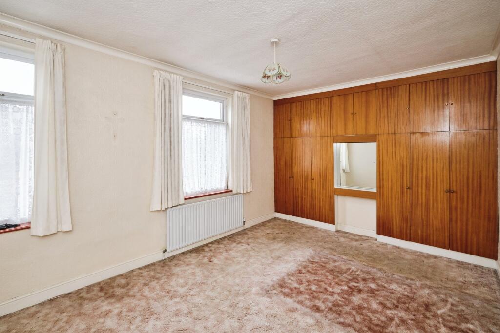 Additional property image - Deakins Road, Birmingham