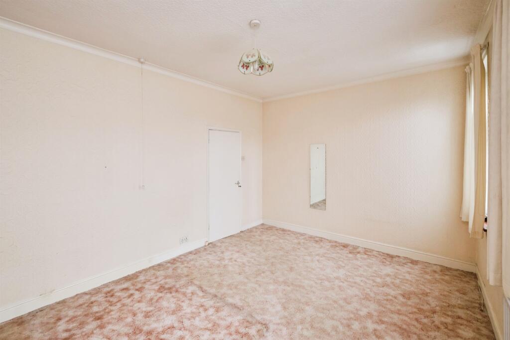 Additional property image - Deakins Road, Birmingham