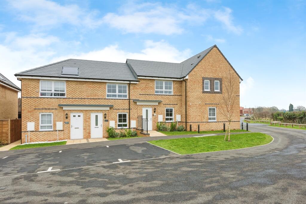 Additional property image - Dashwood Close, Tamworth
