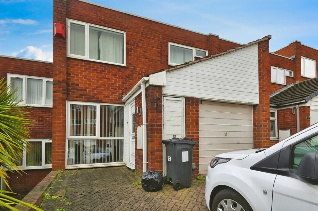 Main image of property: Kempton Park Road, Birmingham