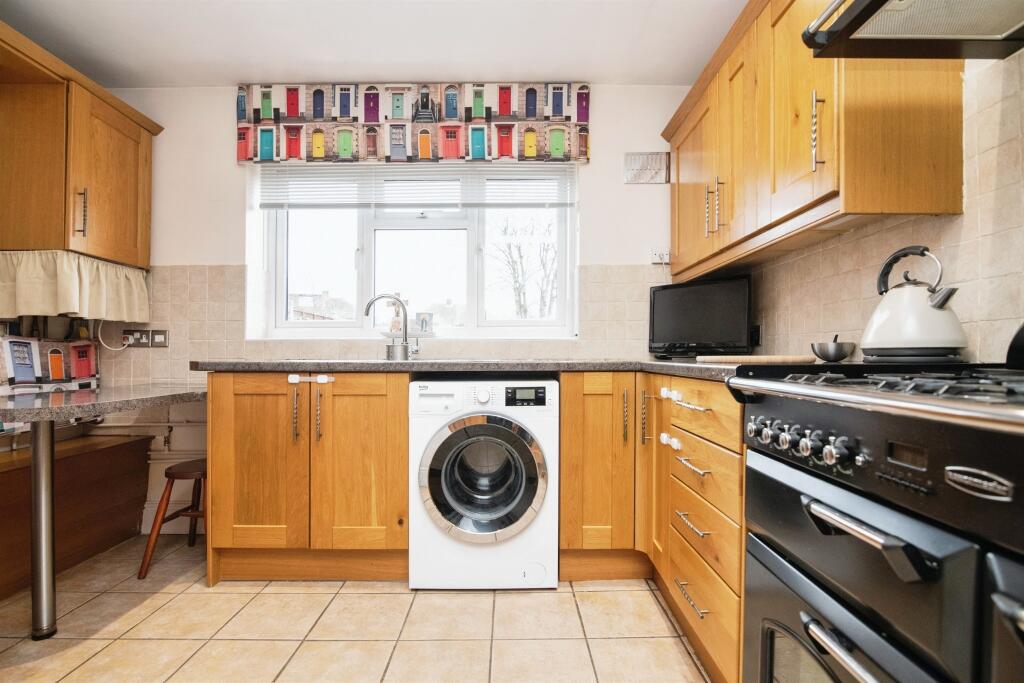 Additional property image - Pages Lane, Birmingham