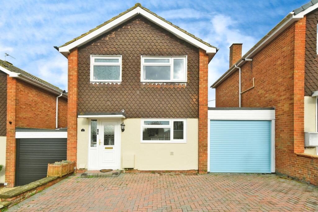 Main image of property: Islay Crescent, Highworth, SWINDON
