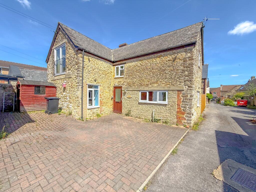 Main image of property: Cherry Orchard, Highworth, Swindon