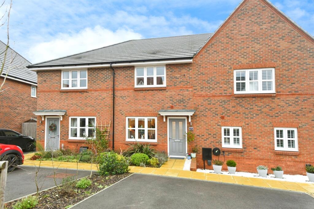 Main image of property: Merchant Crescent, Faringdon