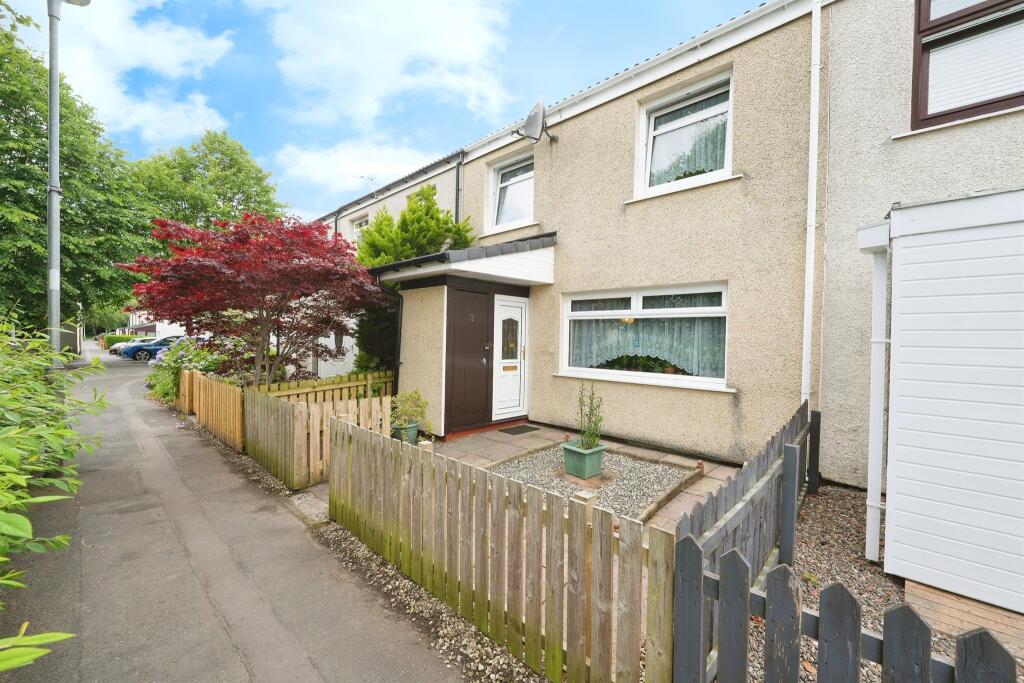 Main image of property: Cloncaird, Kilwinning