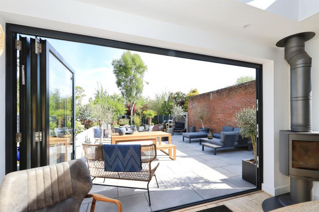 Main image of property: Belbroughton Road, Blakedown, Kidderminster