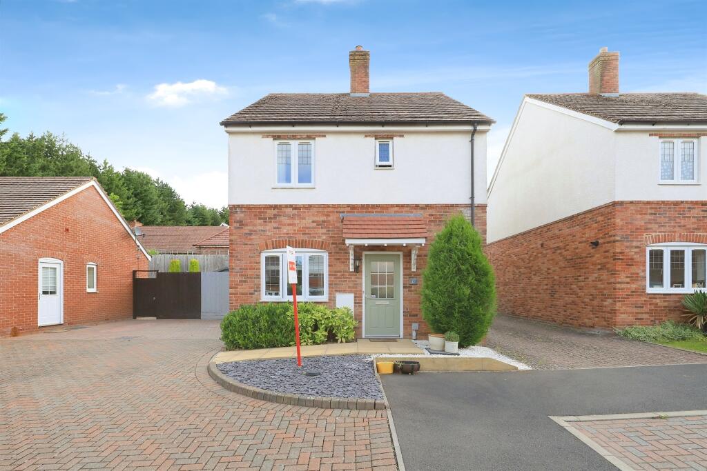 Main image of property: Maurice Close, Hagley, Stourbridge