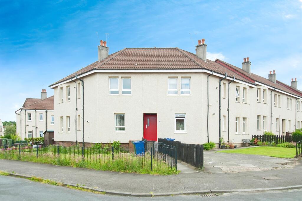 2 bedroom ground floor flat for sale in Netherhill Crescent, Paisley, PA3
