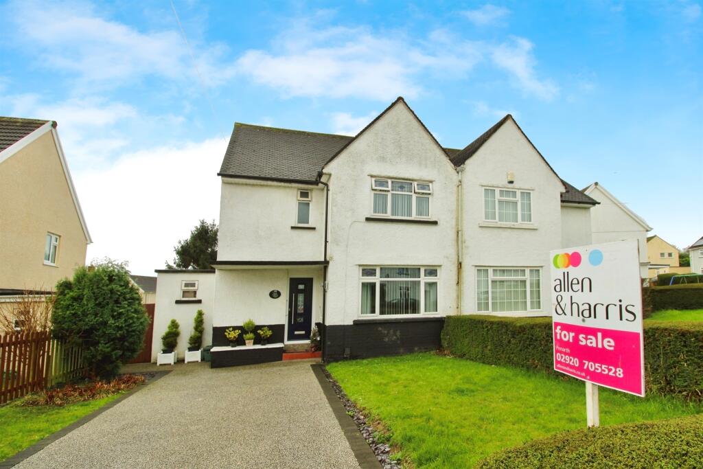 3 bedroom semidetached house for sale in Elfed Avenue, Penarth, CF64