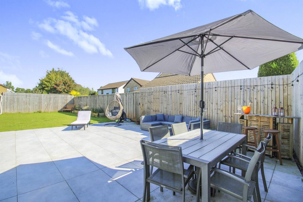 Additional property image - Cog Road, Sully, Penarth