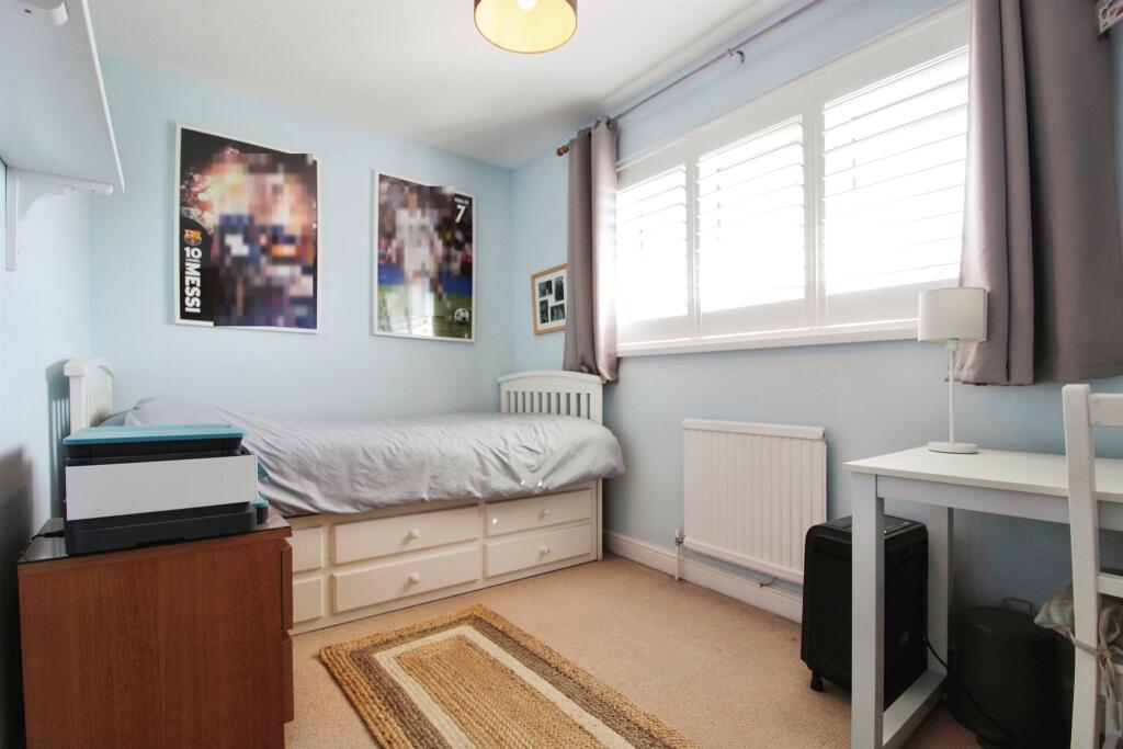 Additional property image - Cog Road, Sully, Penarth