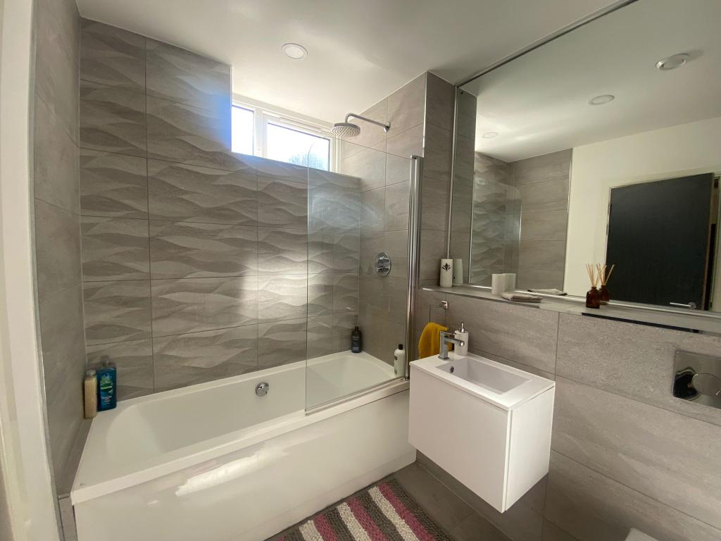 Additional property image - Cathedral Road, Cardiff