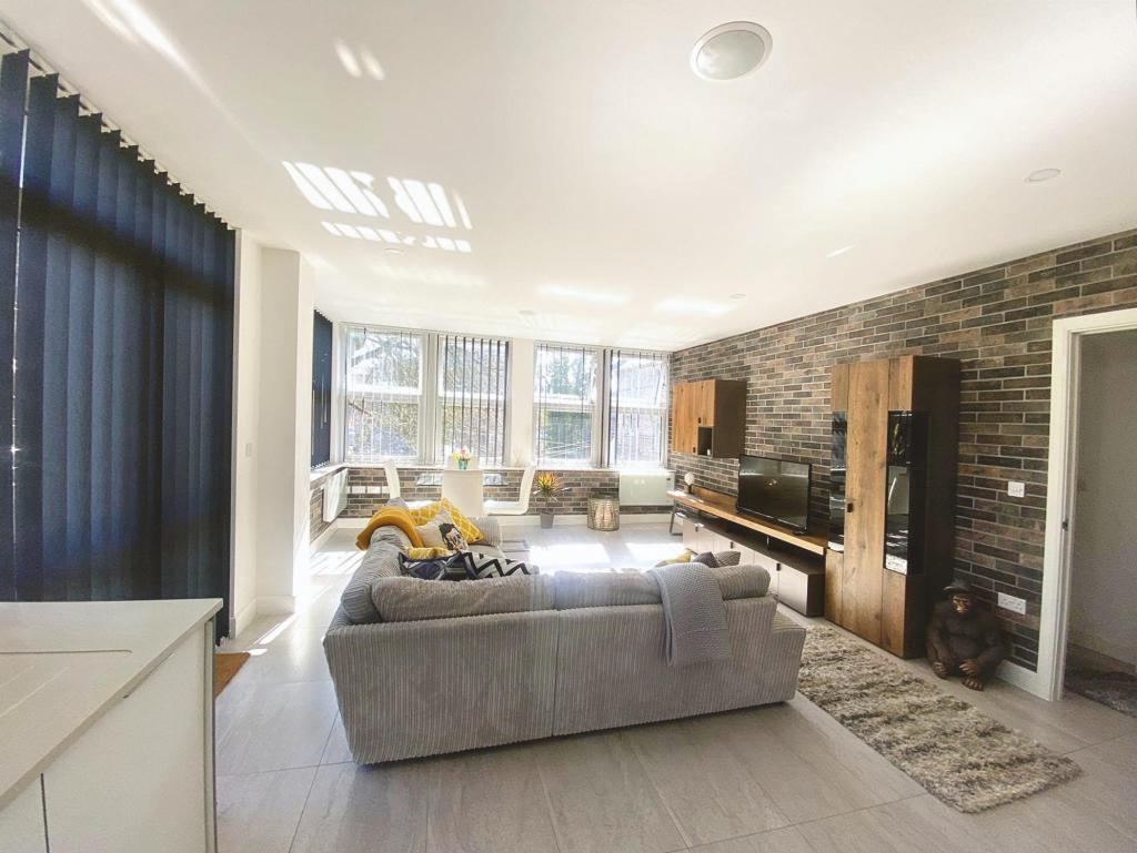 Additional property image - Cathedral Road, Cardiff