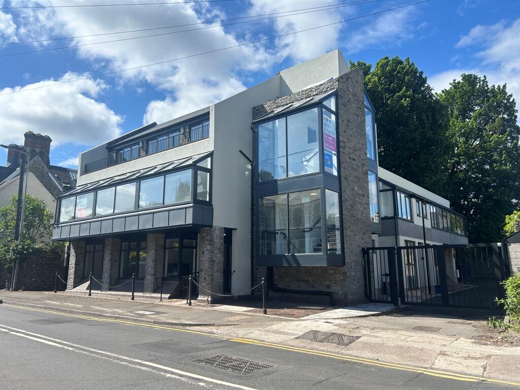 2 bedroom apartment for sale in Cardiff Road, Llandaff, Cardiff, CF5