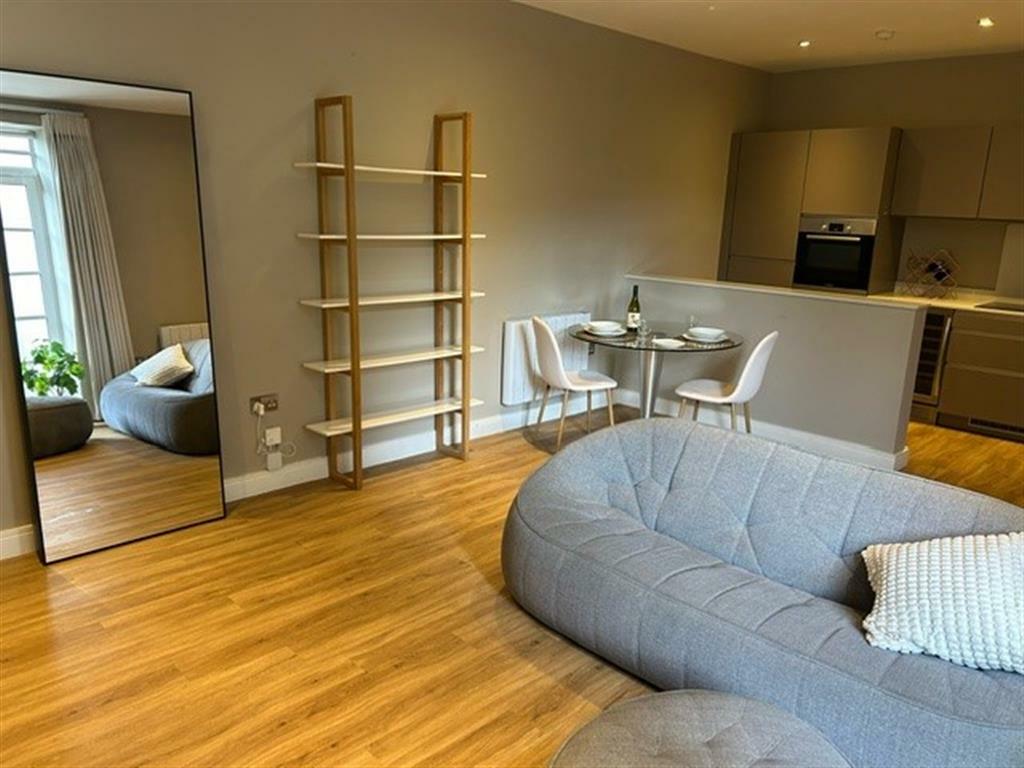 Additional property image - Romilly Crescent, Cardiff