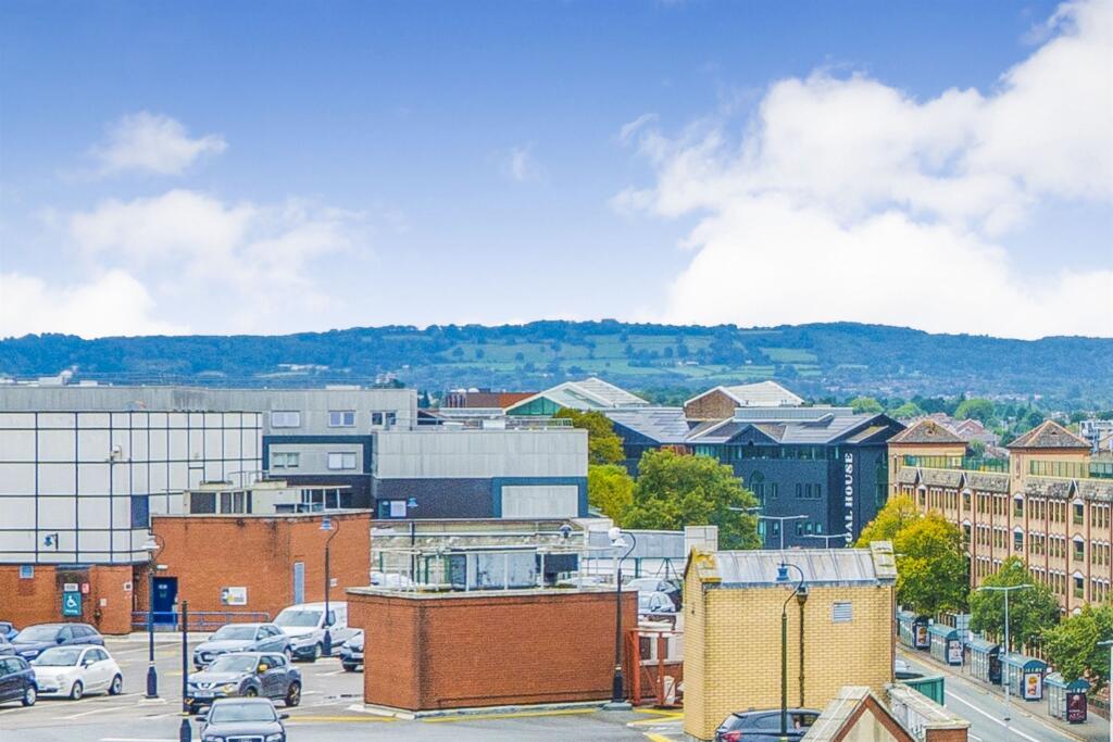 Additional property image - Landmark Place, Cardiff