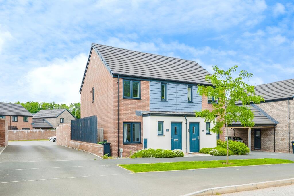 Main image of property: Gwern Catherine, Capel Llanilltern, Cardiff