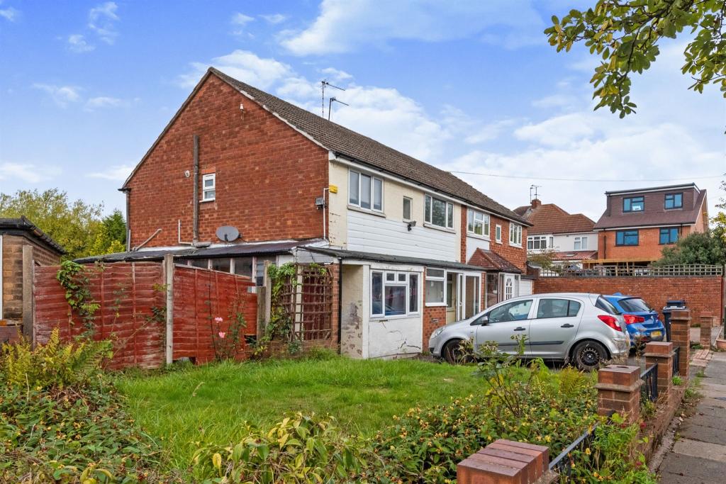 3 bedroom semidetached house for sale in Elford Road, Birmingham, B17