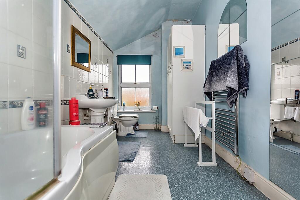 2 bedroom terraced house for sale in Selsey Road, Birmingham, B17