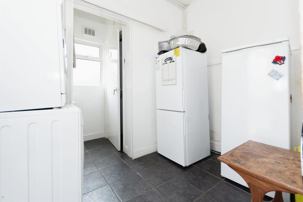 Additional property image - Summerfield Crescent, Birmingham