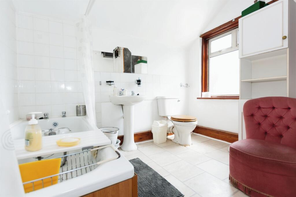Additional property image - Summerfield Crescent, Birmingham