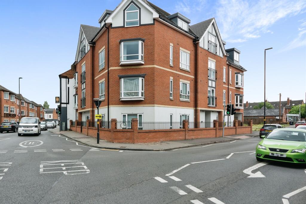 1 bedroom flat for sale in Harborne Park Road, Birmingham, B17