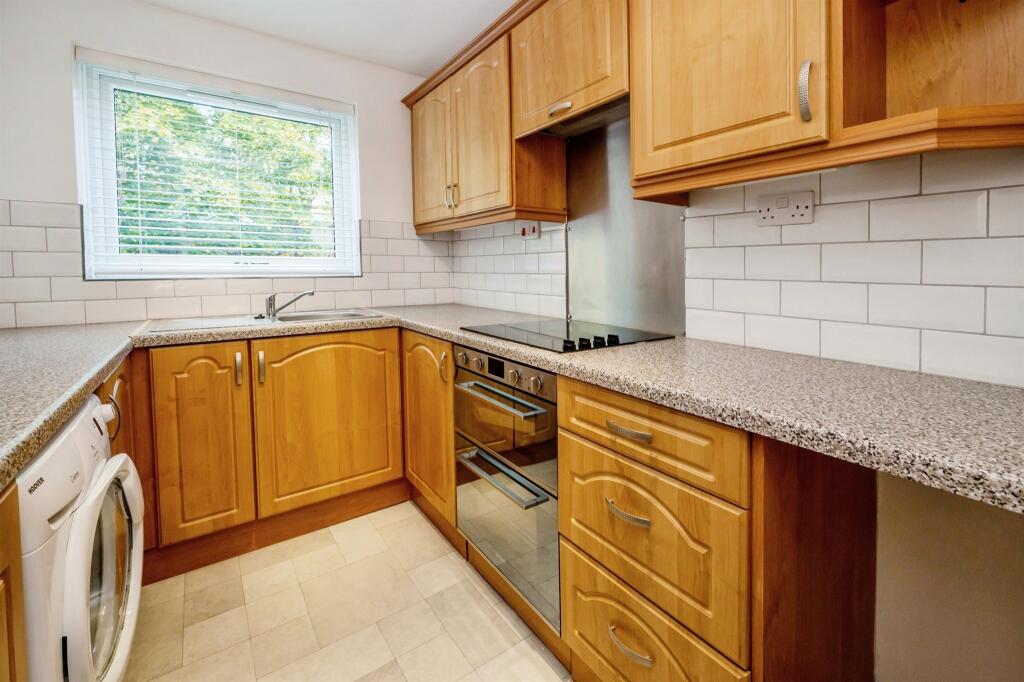 Additional property image - Chad Valley Close, Birmingham
