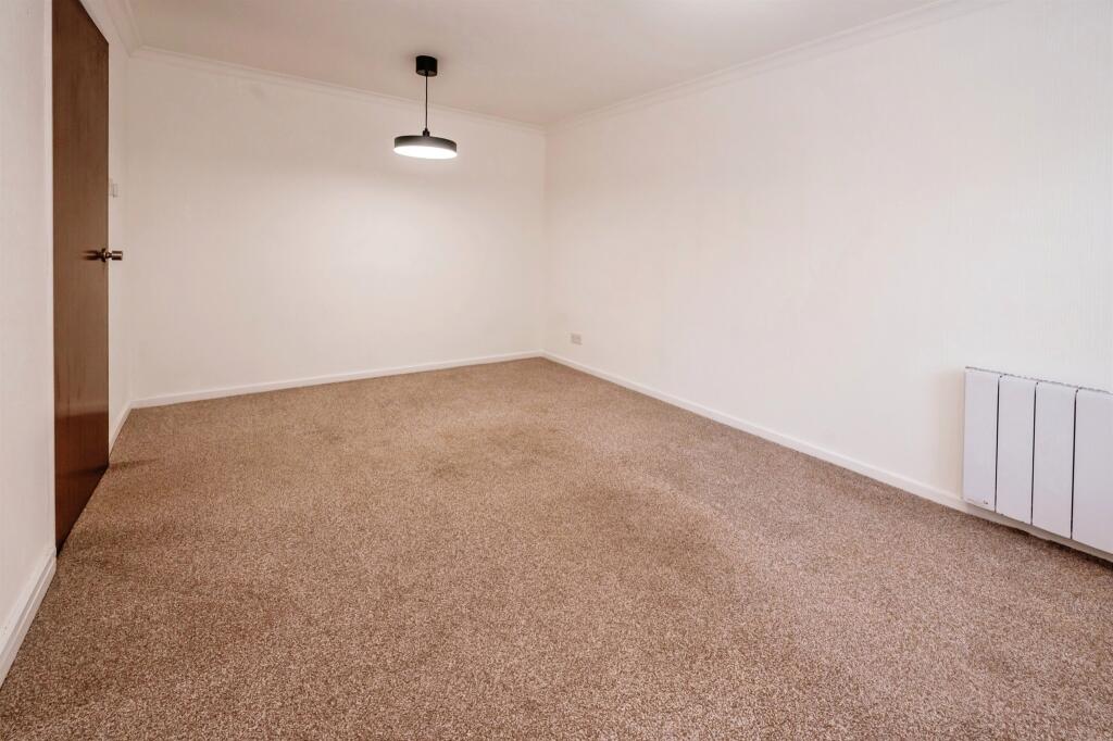 Additional property image - Chad Valley Close, Birmingham