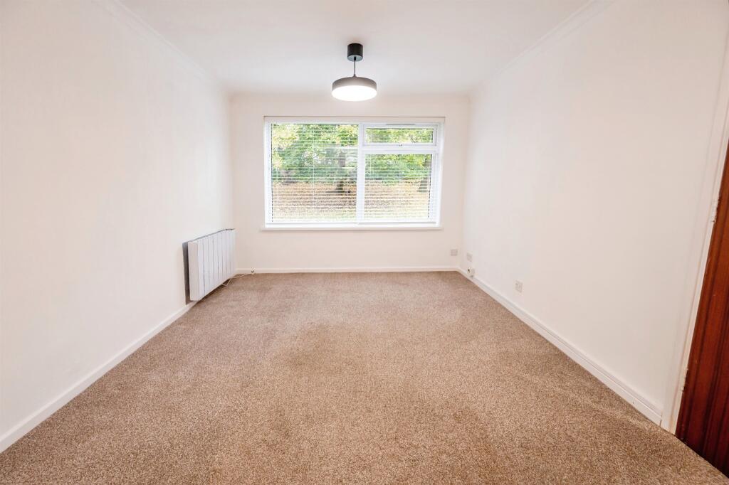 Additional property image - Chad Valley Close, Birmingham