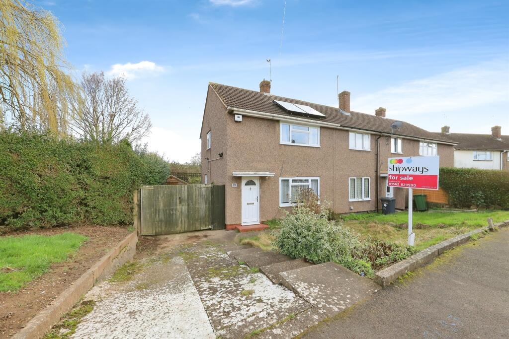 2 bedroom end of terrace house for sale in Dunclent Crescent