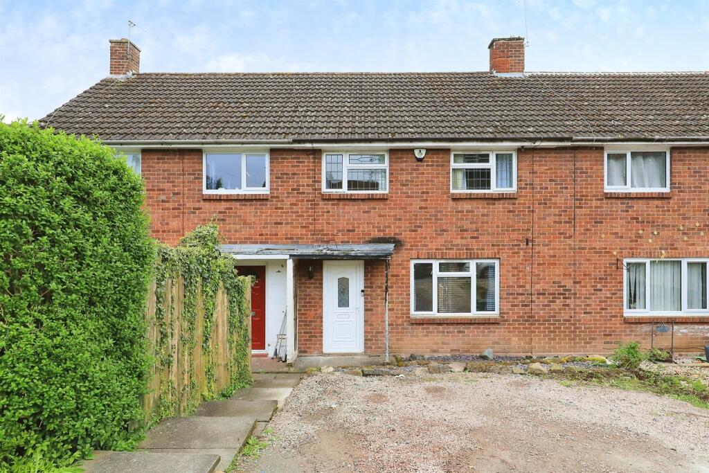 3 bedroom terraced house for sale in Wassell Drive, Bewdley, DY12
