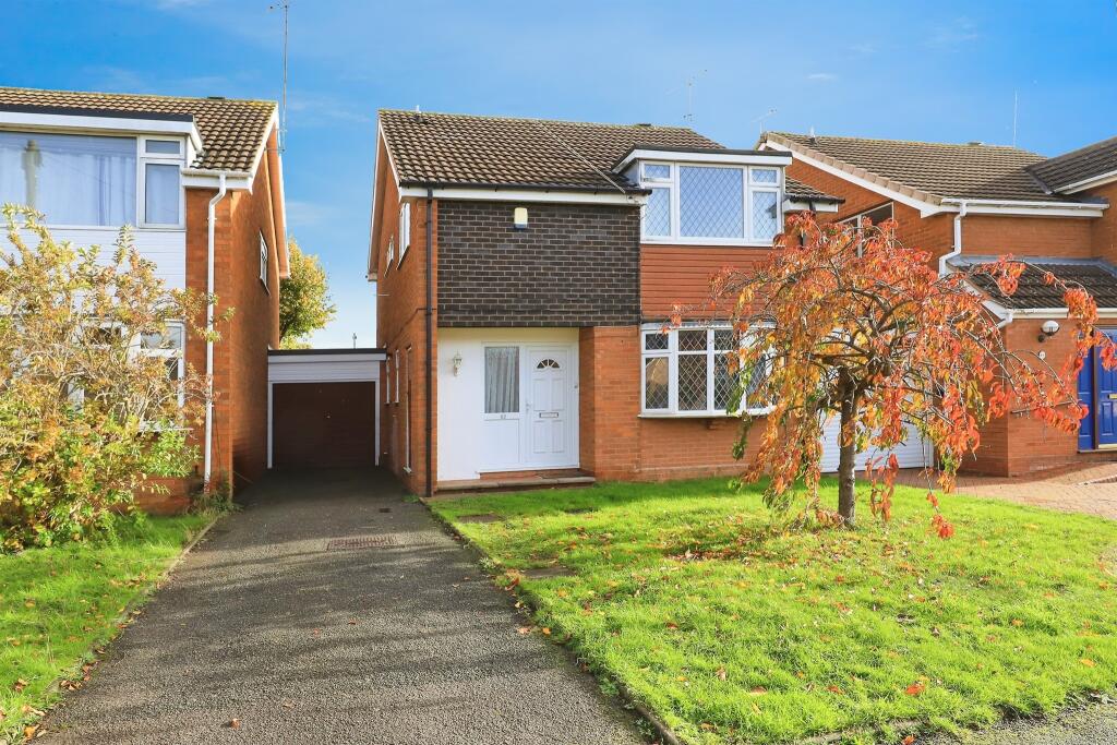 Main image of property: The Deansway, Kidderminster