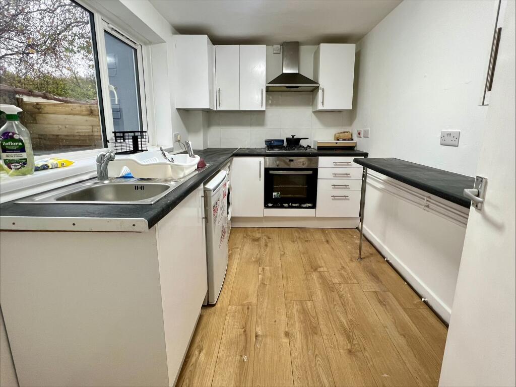Additional property image - Courtenay Road, Splott, Cardiff