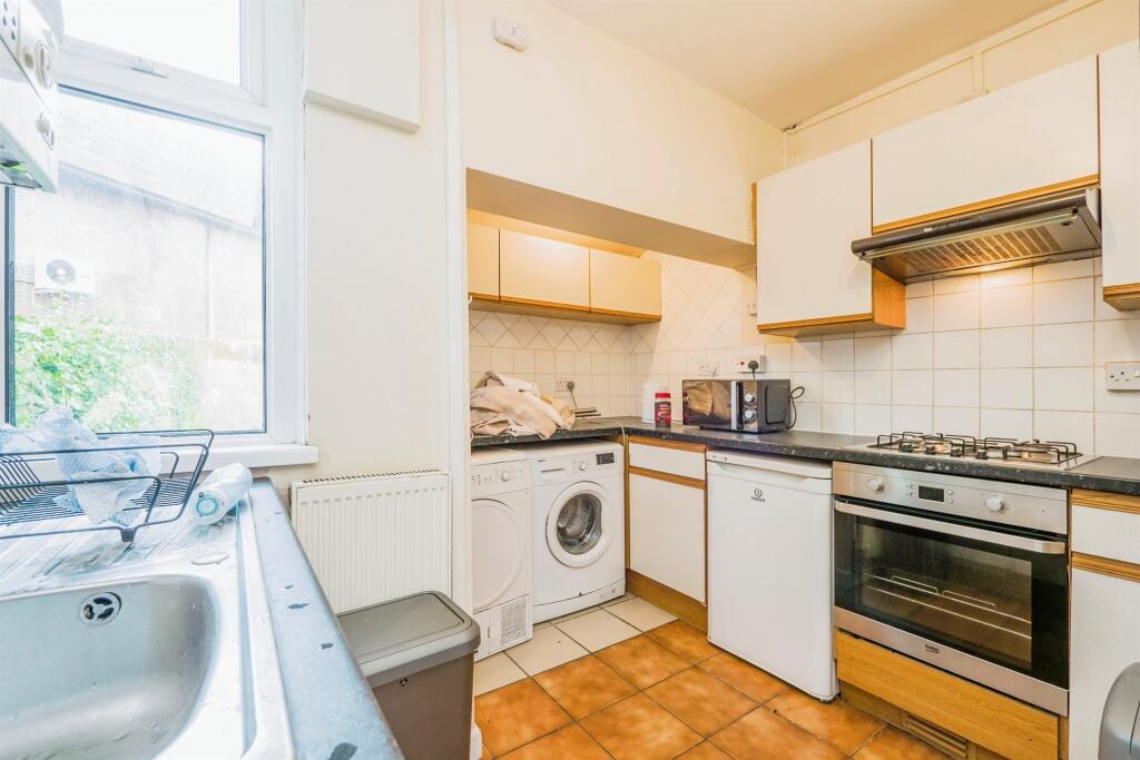 Additional property image - Wellfield Place, Roath, Cardiff