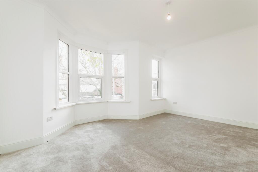 Additional property image - Courtenay Road, Splott, Cardiff