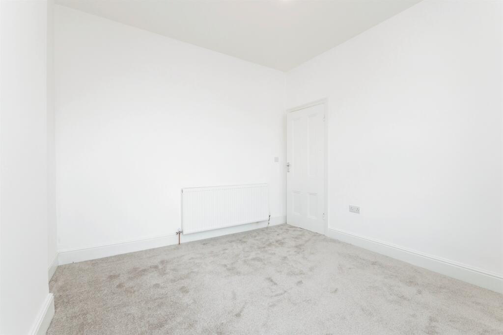 Additional property image - Courtenay Road, Splott, Cardiff