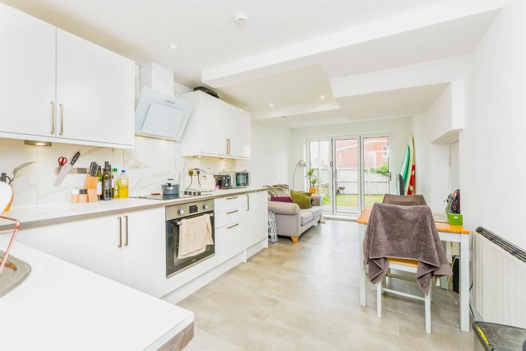Additional property image - Connaught Road, Roath, Cardiff