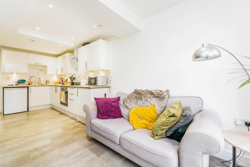 Additional property image - Connaught Road, Roath, Cardiff