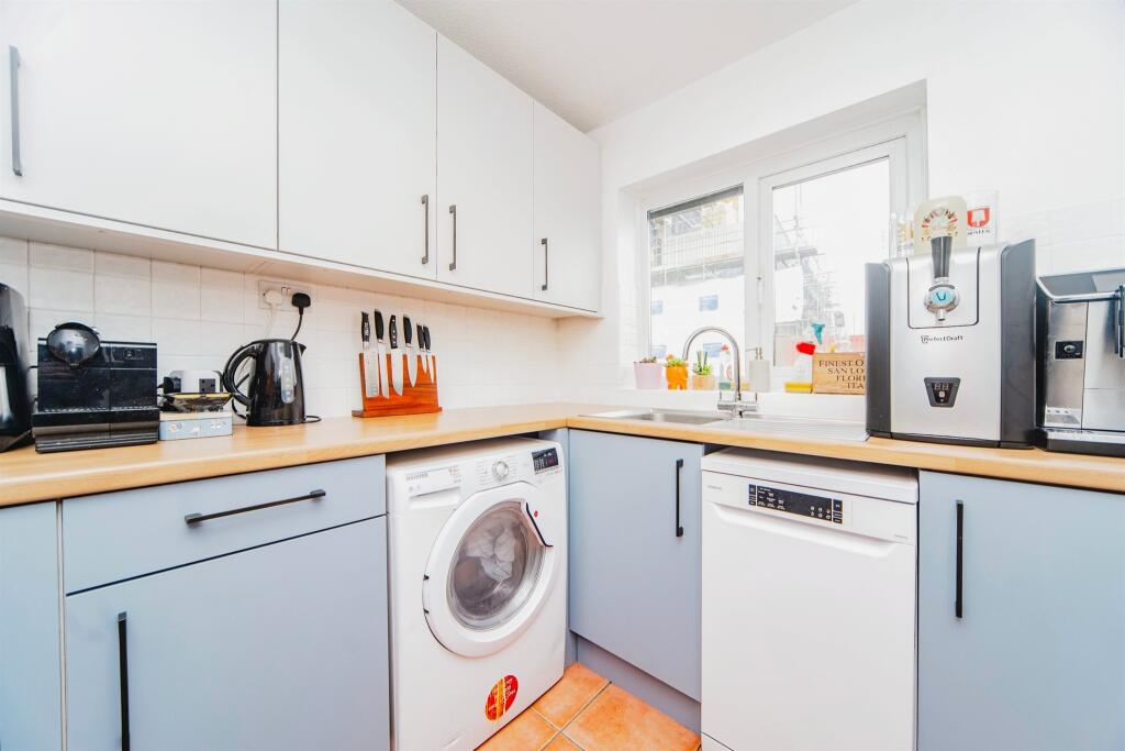 Additional property image - St. Peters Street, Roath, Cardiff
