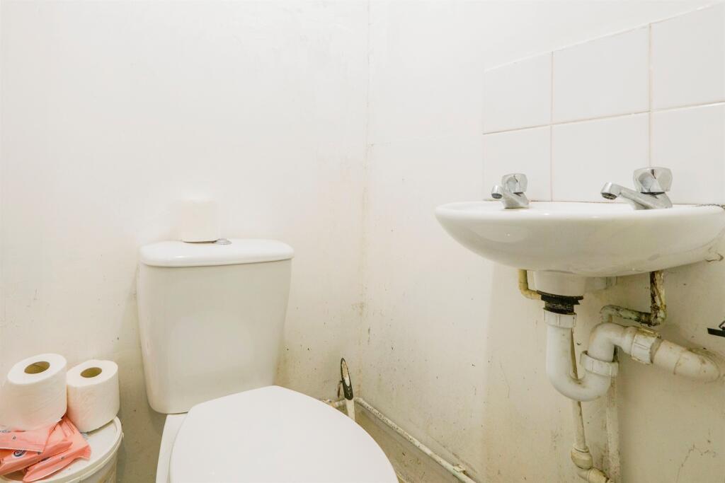 Additional property image - Longcross Street, Roath, Cardiff