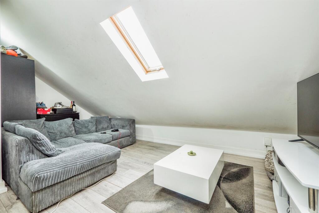 Additional property image - Longcross Street, Roath, Cardiff