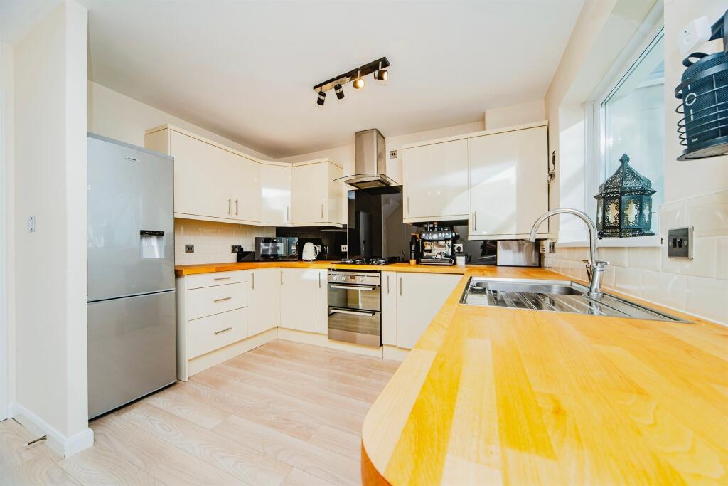Additional property image - Tramore Way, Pontprennau, Cardiff