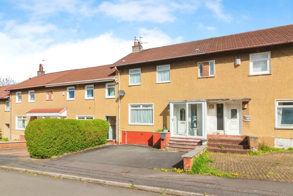3 bedroom terraced house for sale in Burrelton Road, GLASGOW, G43