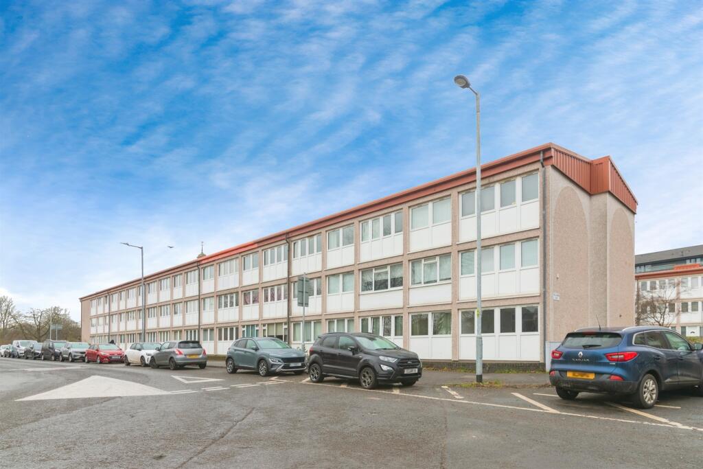 Main image of property: Wellgreen Court, GLASGOW