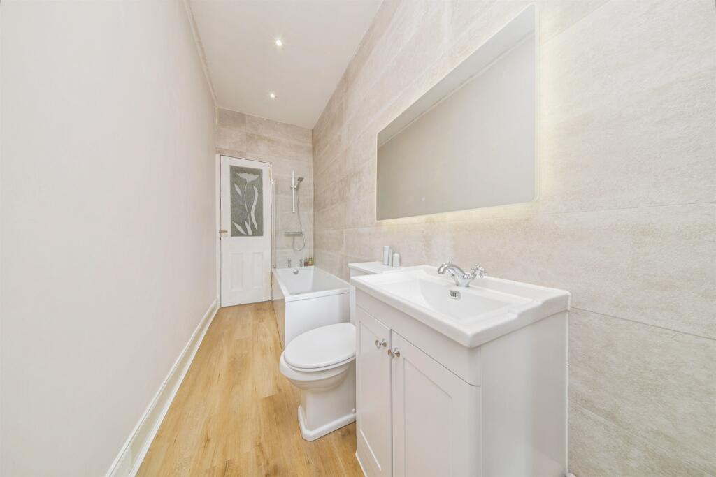 Main image of property: Manse Brae, Glasgow