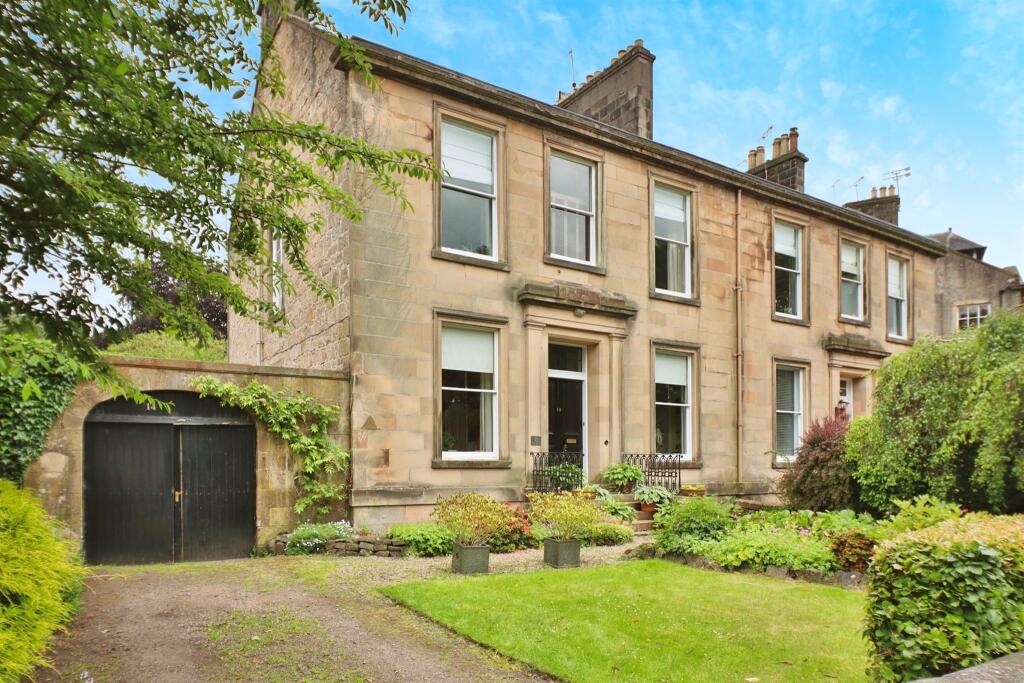 Main image of property: Park Terrace, Stirling