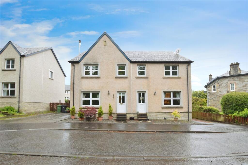 4 bedroom semi-detached house