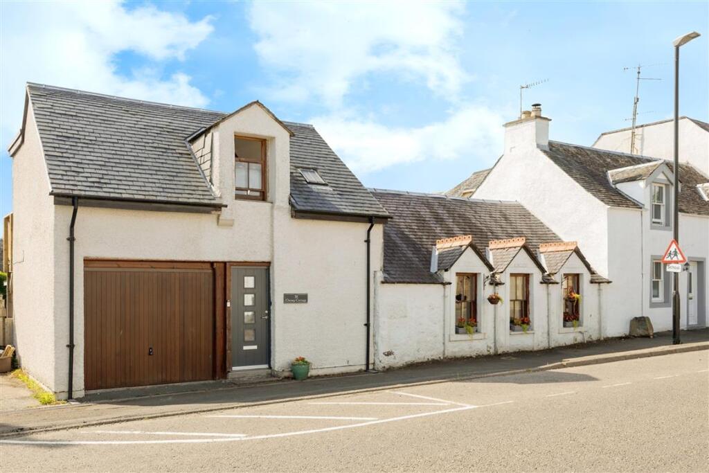 Main image of property: Bridgend, Callander
