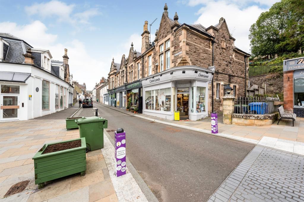 2 bedroom flat for sale in High Street, DUNBLANE, FK15